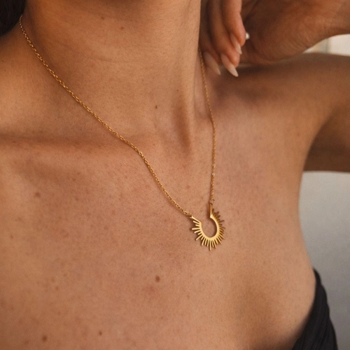 PLENA Naszyjniki (35).jpg