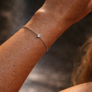 Bransoletka z kamieniem Auri srebrna.jpg