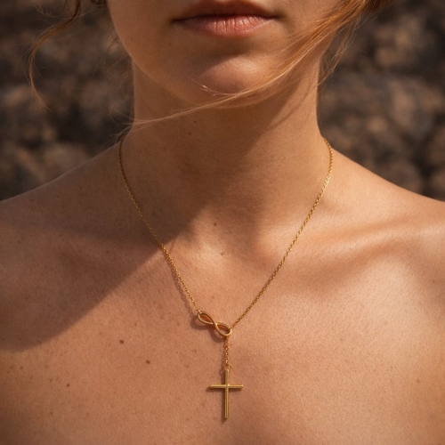 Naszyjnik PLENA El Nido faith złoty.jpg