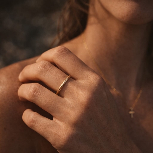 Pierścionek PLENA Sunlit.jpg