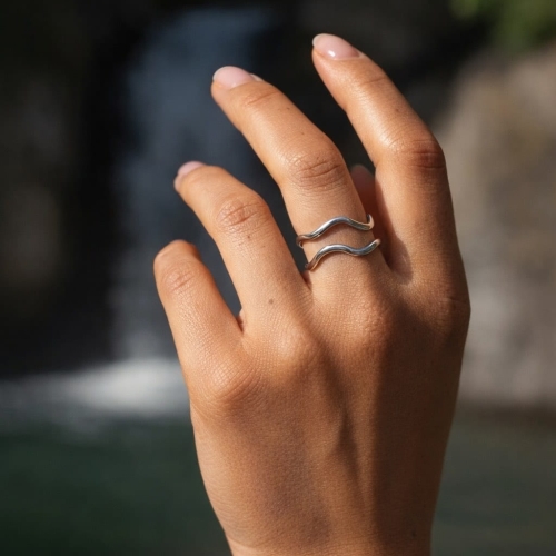 Pierścionek PLENA Wave Duo srebrny.jpg